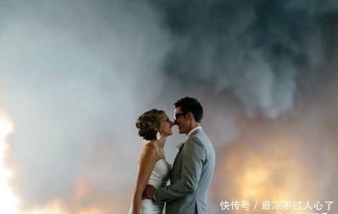 于是说：这样的婚礼，独一无二，完成一个，可以和人炫耀一辈子！