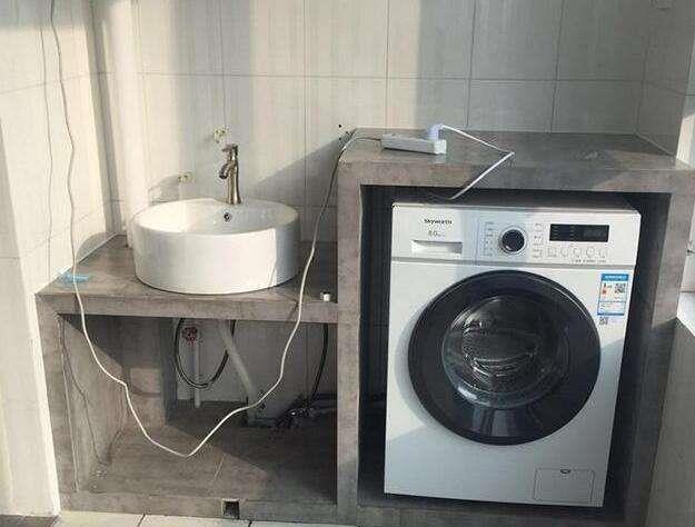 阳台|阳台放洗衣机万万要装这种东西，懊悔太晚察觉了，省钱实用不占地