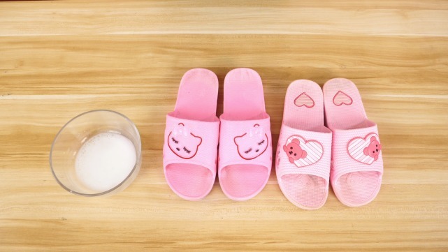 去污剂|去年的拖鞋还在用白醋洗教你个更好的清洗方法,洗得干净又省事