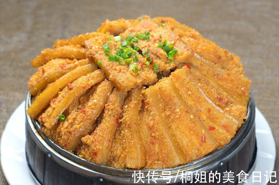 粉蒸肉不要直接蒸，记住2个窍门，出锅香嫩油润，吃着肥而不腻