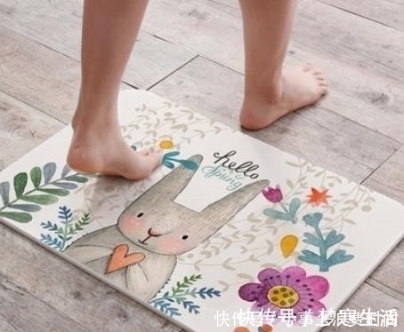 卫生间|去小姨家上厕所,打开门就愣住,马上拍照回家叫老婆照着装