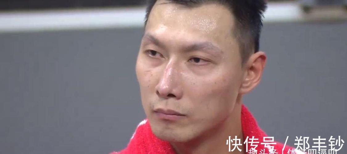 郭艾伦|3连胜!辽篮5人上双,郭艾伦爆发,易建联3分,失误17比8引争议