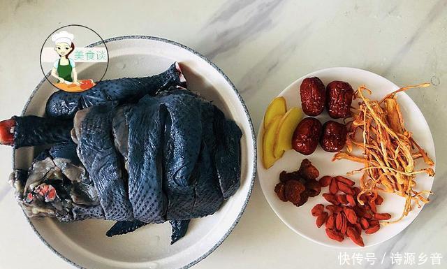 虫草花乌鸡|冷天,此肉女人要多吃,比牛肉羊肉强,煮汤鲜甜营养,冬天不怕冷