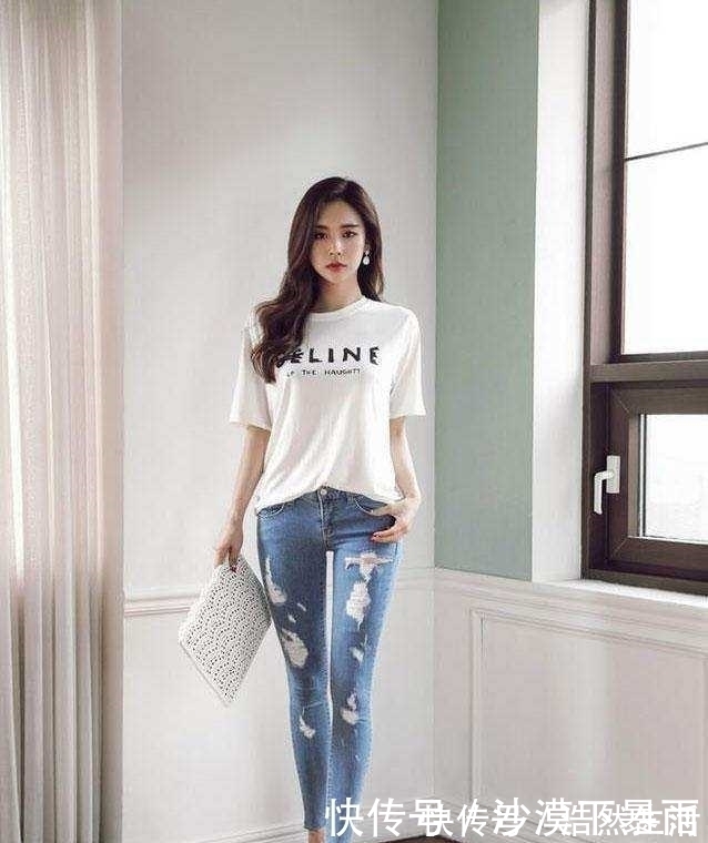 时尚|紧身裤很衬托气质美,时尚女人更加的深入人心!