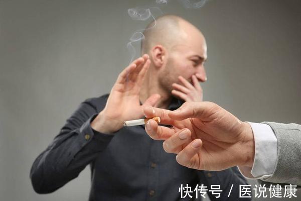 肾上腺素|医生忠告：患有高血压，想要血压稳定，4种行为要克制一下！