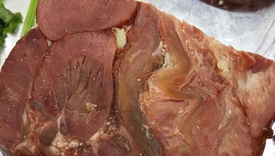 延缓衰老|绝经期的女性,平时多吃六种食物,让子宫变得更干净,延缓衰老