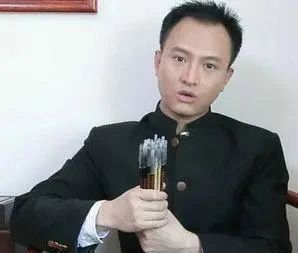 柳楷#“王派柳楷”是当今书坛唯一能和“田楷”相抗衡的楷书,谁更优?