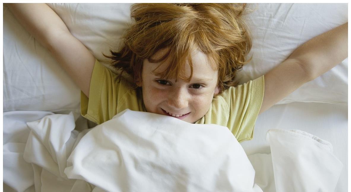 长高|早起傻一天,还可能影响孩子身高,你知道几点起床更合适吗?