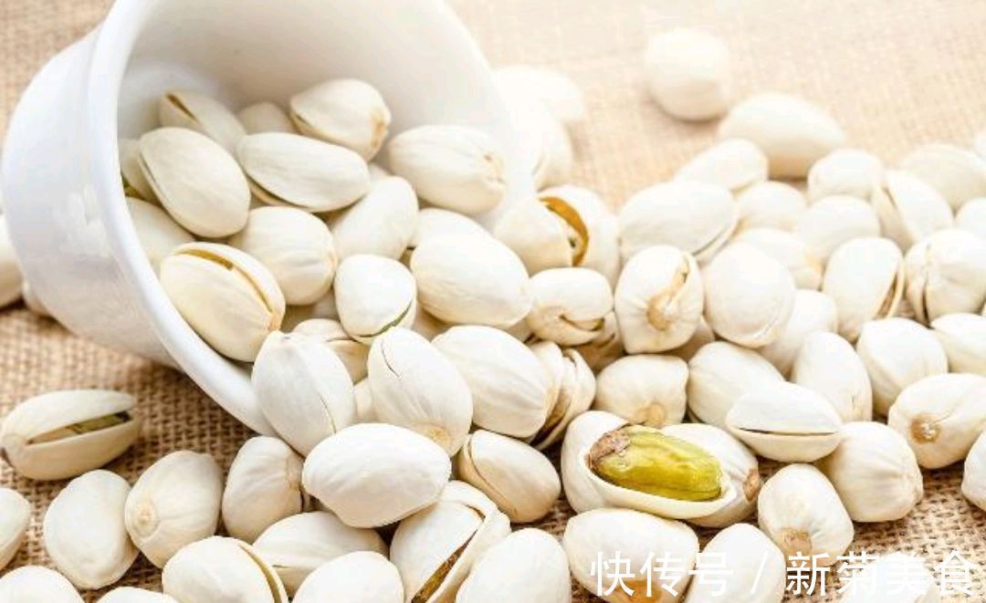 肠胃|4种食物是便秘的“恩人”,若能多吃,帮助调理肠胃,缓解便秘