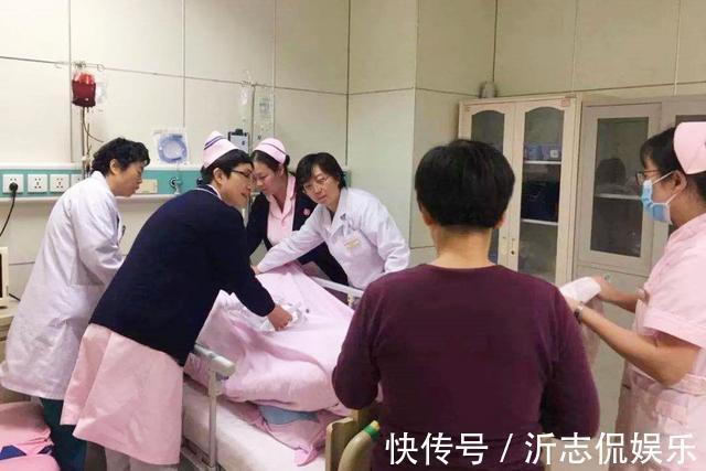 分娩|产妇刚刚顺产结束,在产床上说自己“想上厕所”,医生准备手术