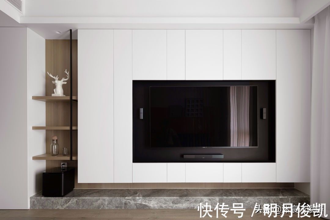 典范|她家虽然不大，但称得上装修典范，不仅拥有大量收纳，还极简好看