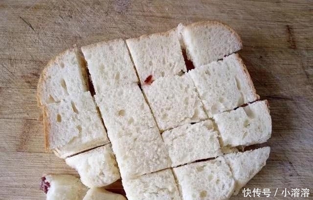 鸡蛋、牛奶搅一搅,居然这么好吃,奶香浓郁,香出3条街