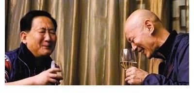 張國立大火前經(jīng)常被他帶著改善伙食，葛優(yōu)吃第一頓海鮮也是沾他光