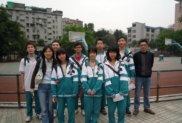 水煮蛋|正处于初中的男孩子,个头也会猛长,家长别错过最佳发育阶段