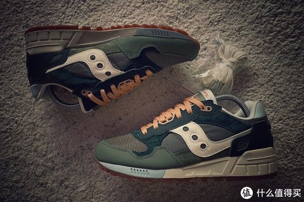 Kinsei Sneaker 篇一百五十一：Saucony Rain Pack与Asics Kinsei Og分享