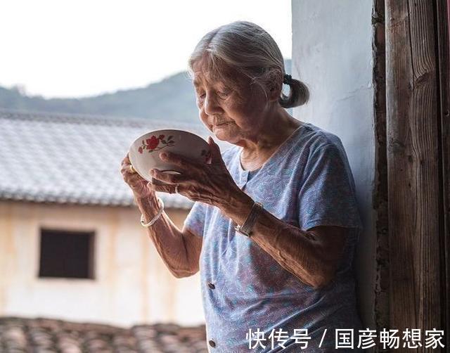 武术|“我那个飞扬跋扈的爷爷,老了病了,未曾被老妻善待过一天”