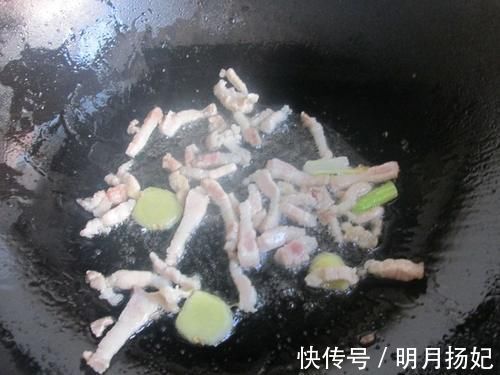 韭黄|它是肺部细菌的“天敌”，每周吃2次，清肺排毒，增强体质免疫力