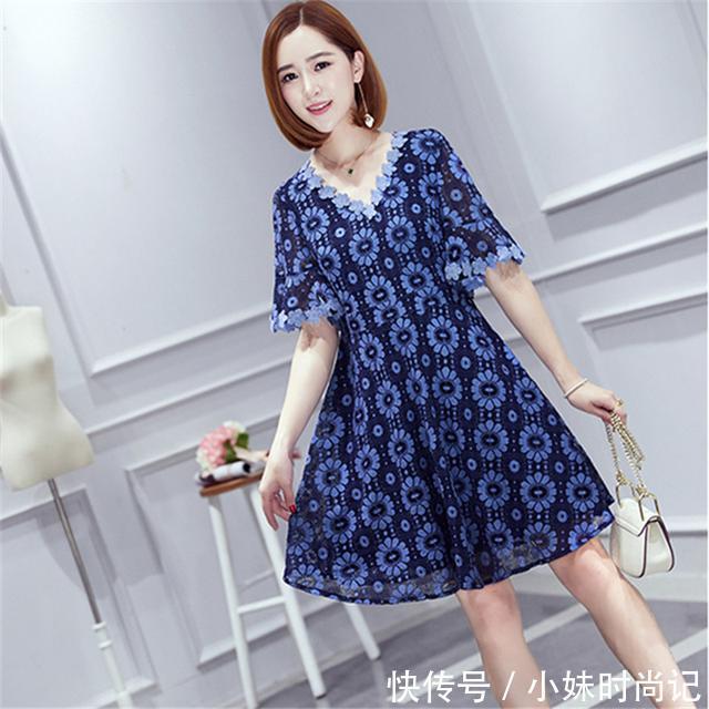 微胖|丰满的女人别怕胖,穿对衣服,你也可以性感又洋气