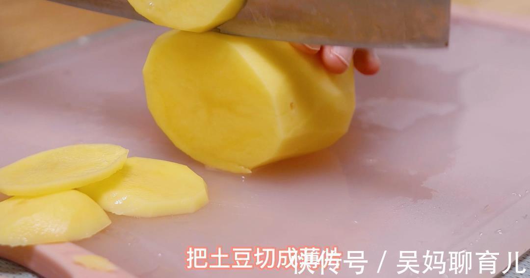 宝宝|补钙第一名,牛奶就错了,出锅宝宝吃光了,渣都不剩,个子猛长