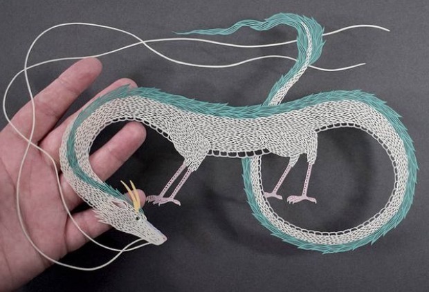 美女#美轮美奂,美女艺术家用一张纸雕刻出奇幻世界