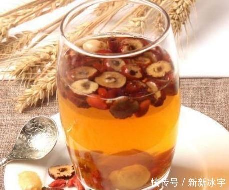 红枣|红枣与它一起泡， 每天喝两杯，15天内湿气全消， 美白淡斑！