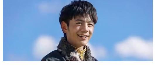 高等教育|十年寒窗不如一网红,丁真从素人到联合国大会,靠的是纯朴