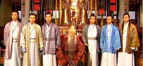 徒弟$张三丰武功天下第一,为什么教的几个徒弟武功都远逊于他?