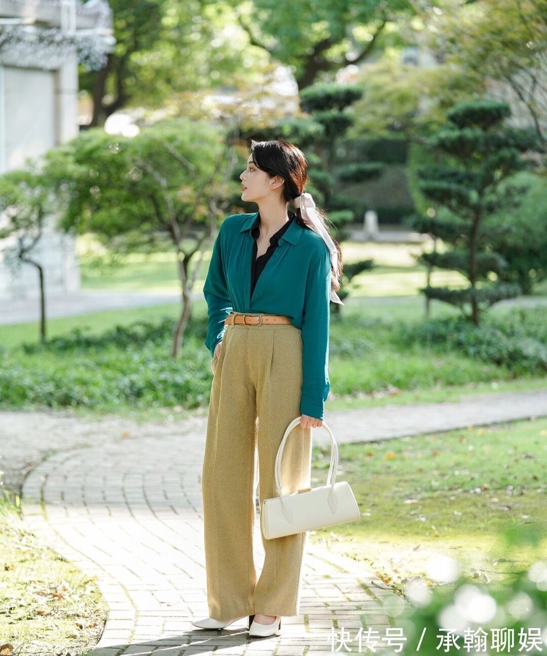女神|女神博主绿色衣服单品穿搭，居然能搭配得那么好看，优雅又显白