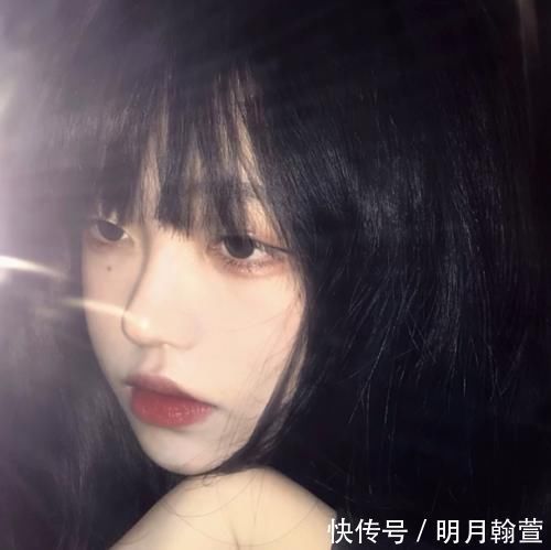 手残党|女生在学校里面只能“扎马尾”试试这3款发型,桃花运好到爆