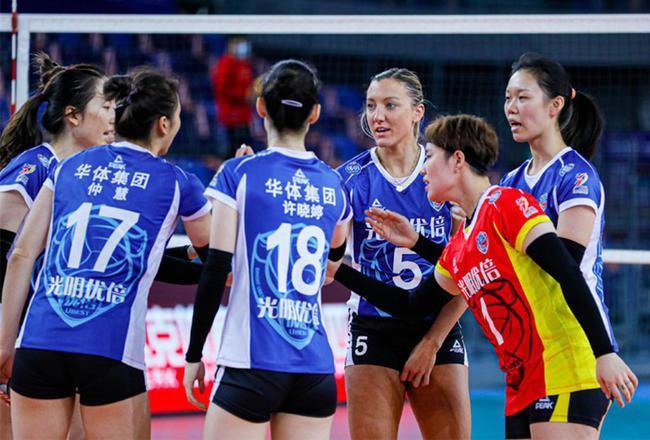 刘哲宁|上海女排大比分横扫云南女排!,4人得分上双,高意11扣4中