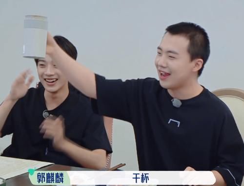 張翰|《桃花塢》豆瓣6.1分，播放量和評論數(shù)慘淡，郭麒麟張翰帶不動？