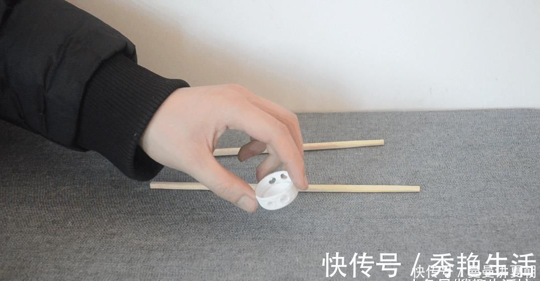 用处|干果好吃但壳难剥 教你一招自制剥干果神器, 省钱又实用