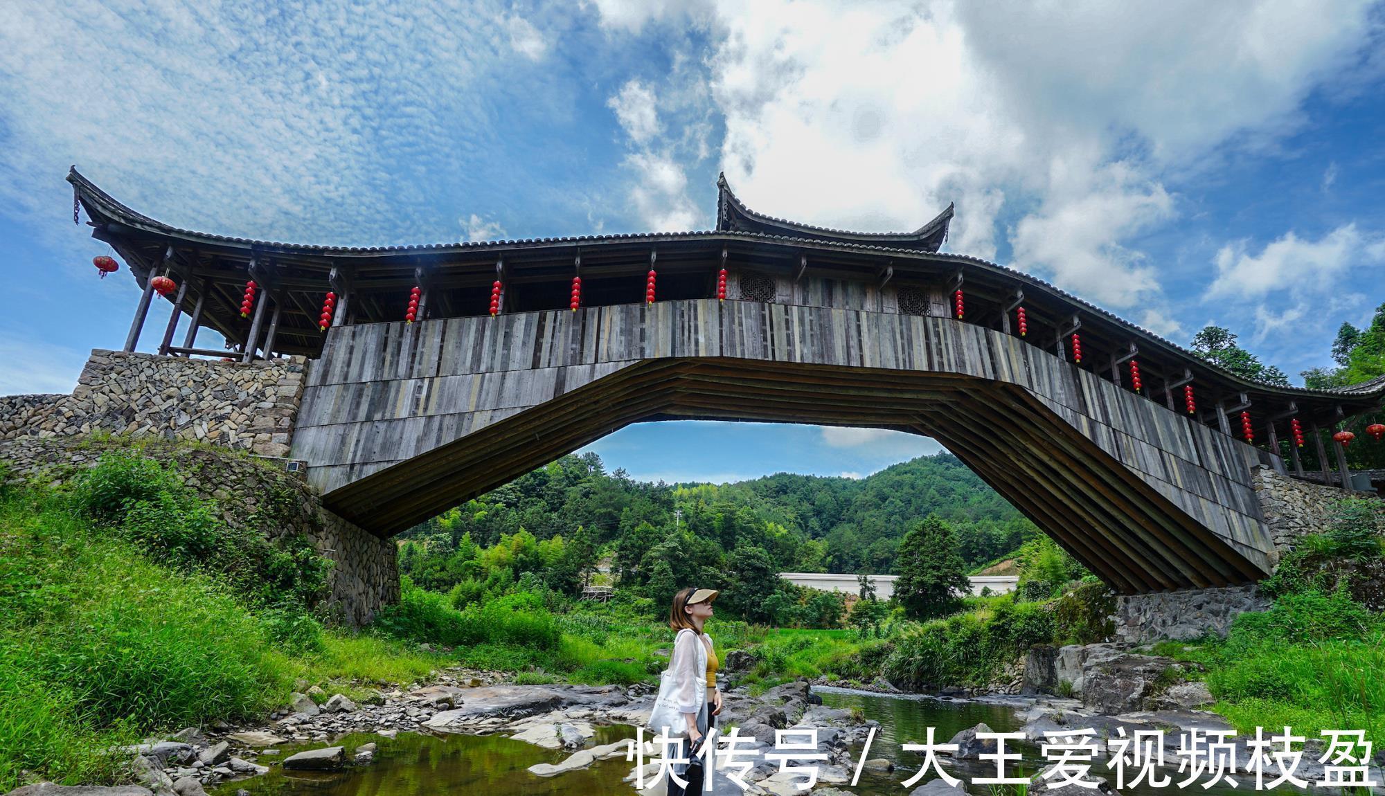 建成|中国廊桥之乡，有一座左右不对称的廊桥，为何建成这样有两个说法