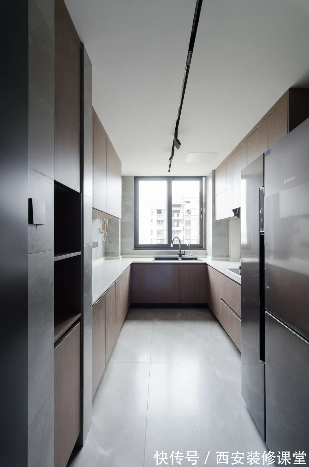 收纳|170㎡极简新中式,三口之家