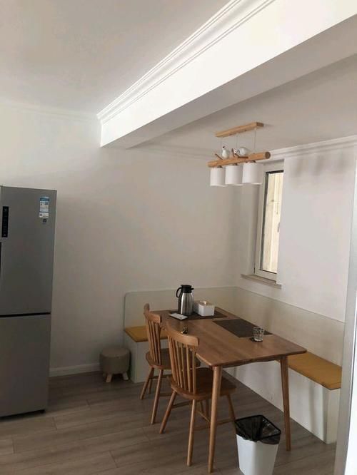 横梁|见过最奇葩的装修,洗衣机放厨房,餐厅上悬横梁,客厅采光靠卧室