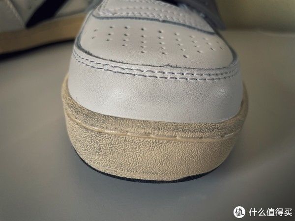 鞋盒 Sneaker 篇一百四十四：亚瑟士三井寿复刻、索康尼Bodega联名、迪亚多纳篮球鞋小晒