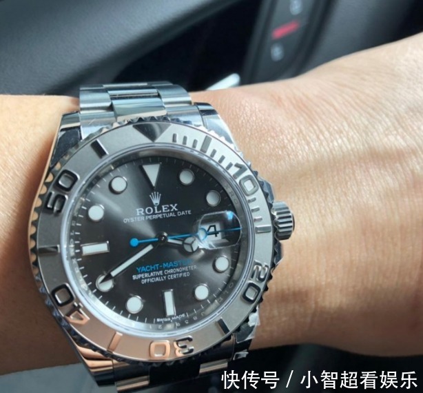 灰扑扑|热门款式被一一淘汰,最后看中冷门的劳力士蓝针灰游艇