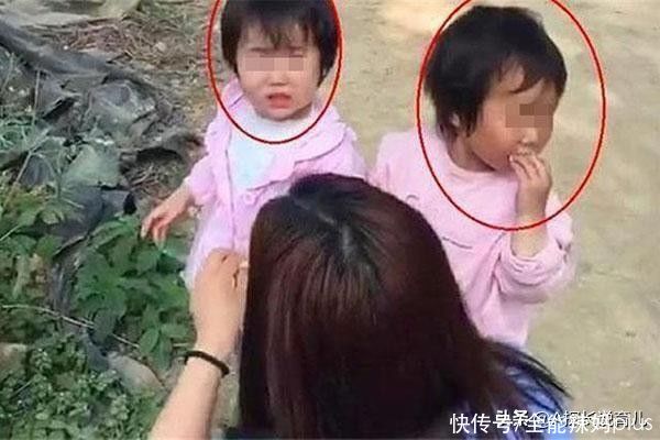 老人|双胞胎姐妹花，爸妈和外婆分别带，3年后差距肉眼可见