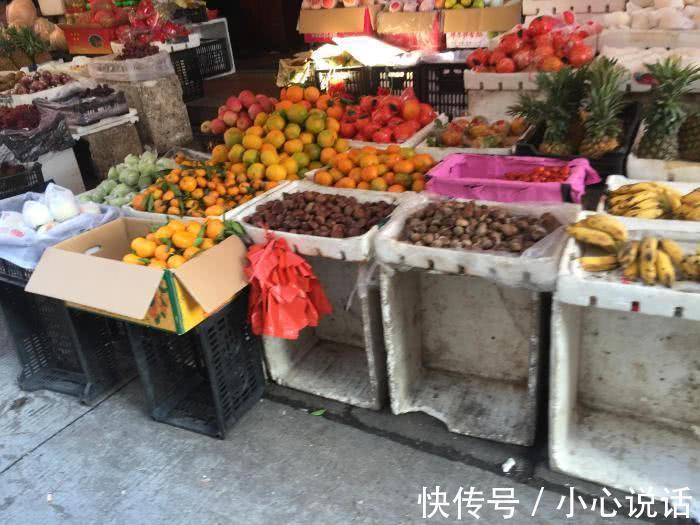 倒闭|全面放开地摊后水果店接连倒闭,高租金下根本干不过路边水果摊