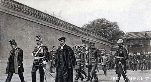 慈禧|慈禧逃亡后,日本人拍下紫禁城原始照片,杂草丛生入目满眼荒凉