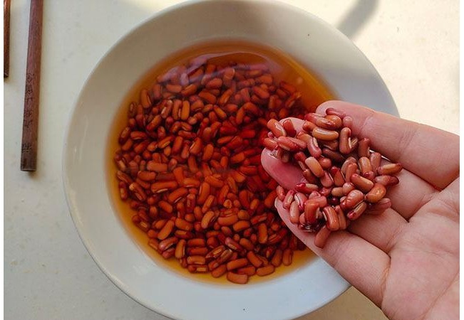 立秋后，包子馒头靠边站，蒸一锅好吃的，简单暄软儿子每顿吃3个