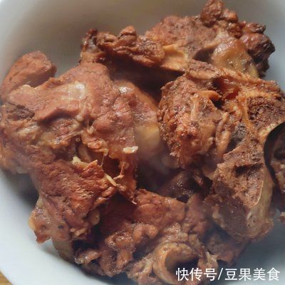 酱脊骨