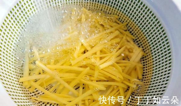 翻新|西红柿炒土豆是经典老菜,翻新做法,就是要赶上新潮流!