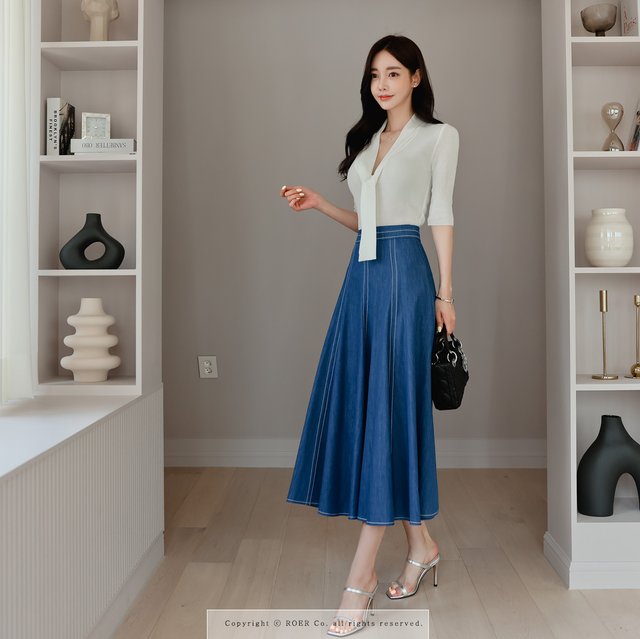 新奥尔良|时尚精品:孙允珠搭配的新奥尔良都市牛仔斜衩柔纱裙