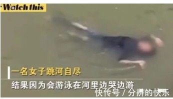 |段子:去一个小超市,偶然看到小时候经常吃的那种跳跳糖……