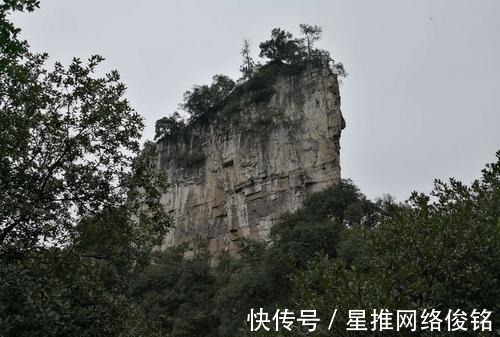 张家界|贵州版的张家界景区：山峰险峻景色迷人，三面环水备受游客喜爱