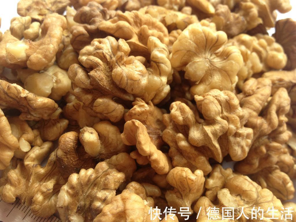 时间段|核桃哪个时间段吃最好很多人不清楚，别说我没告诉过你