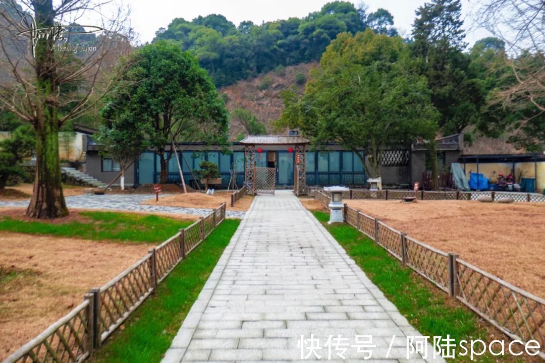 天子岭|皋亭山下有座正准备复建的千年古刹，现才3800平方，环境清幽