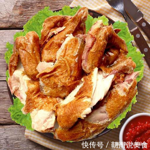教你做脱骨熏鸡，只需12种香料，软烂脱骨香味浓郁，越吃越爱吃
