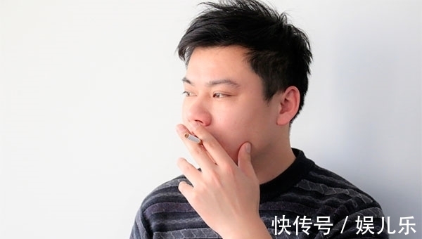 痰液|咳黄痰是感冒快好了吗?咳出黑痰和白痰又代表了什么?一次性说清